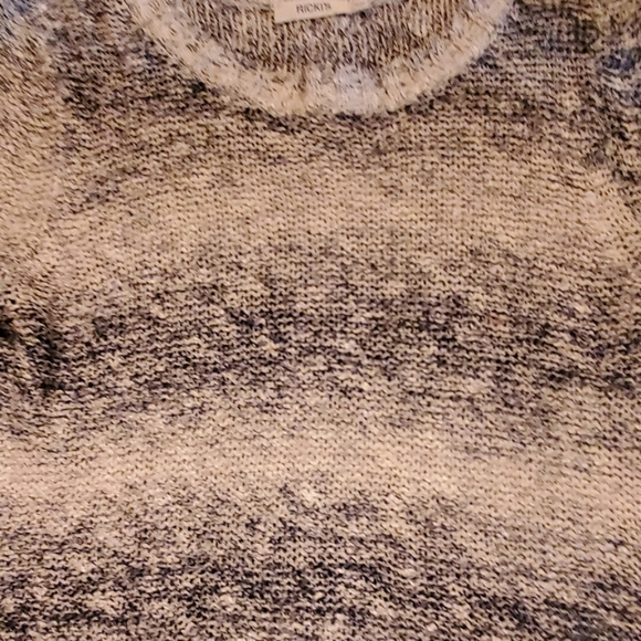 Sweater - Picture 2 of 3